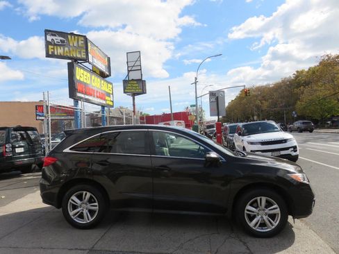 Used 2015 Acura RDX w/Tech AWD 4dr SUV w/Technolog image 8