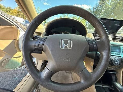 Used 2007 Honda Accord SE image 12