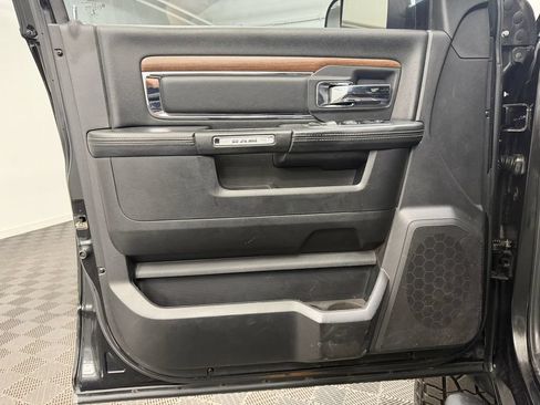 Used 2016 RAM 3500 Laramie AWD/4WD image 11