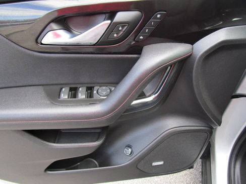 Used 2019 Chevrolet Blazer RS image 8