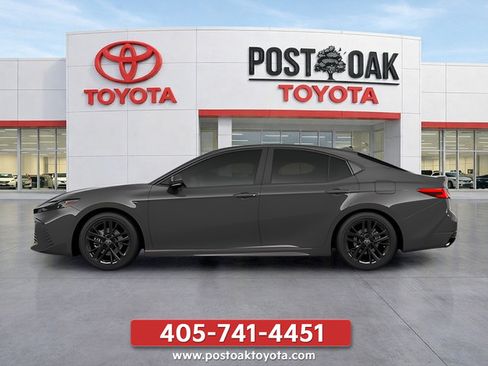 New 2026 Toyota Camry SE w/ Convenience Package FWD image 3
