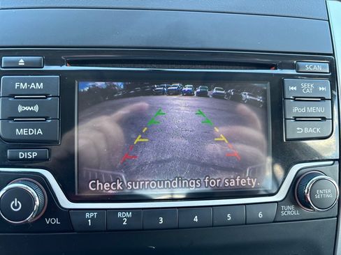 Used 2017 Nissan Frontier SV w/ SV Value Truck Package image 31