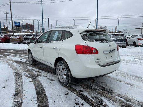 Used 2015 Nissan Rogue S w/ Convenience Package image 5