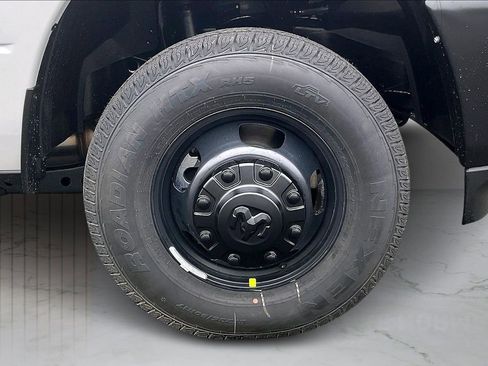 New 2026 RAM 3500 Tradesman image 30