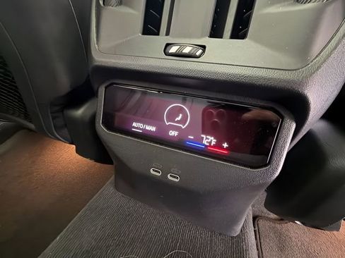 Used 2025 BMW X3 xDrive30i w/ Premium Package AWD/4WD image 27