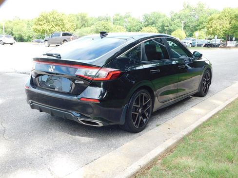 Used 2023 Honda Civic Sport Touring image 4