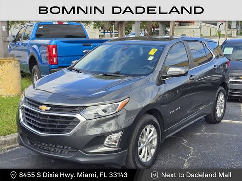 Used 2021 Chevrolet Equinox LT image 2