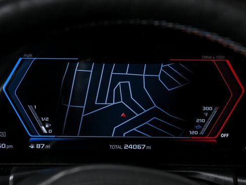 Used 2024 BMW M4 Competition w/ Executive Package image 25