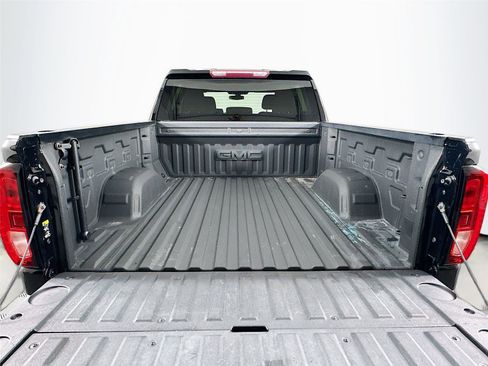 Used 2020 GMC Sierra 1500 Elevation w/ Elevation Value Package AWD/4WD image 25