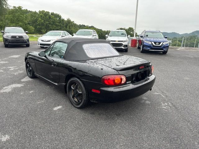 Used 1999 MAZDA MX-5 Miata RWD image 3