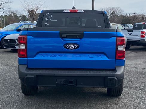 New 2026 Ford Maverick Lariat w/ Black Appearance Package AWD/4WD image 5