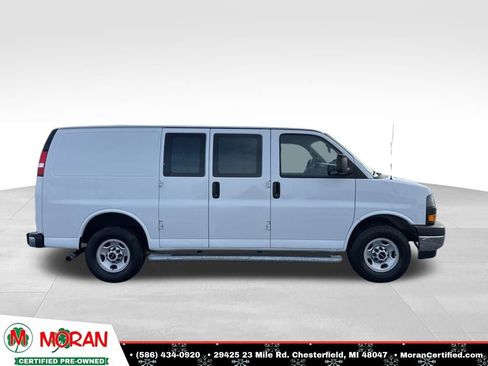 Used 2024 GMC Savana 2500 w/ Driver Convenience Package image 6