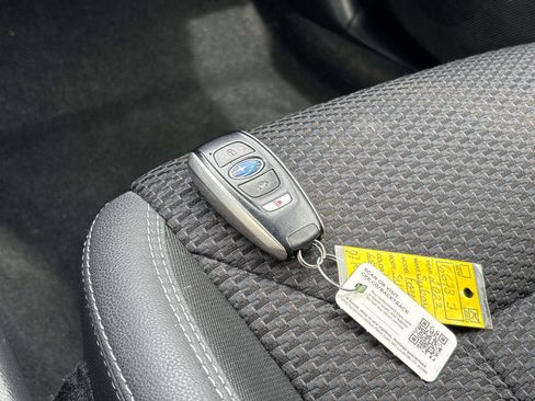 Used 2022 Subaru Forester Premium AWD/4WD image 27