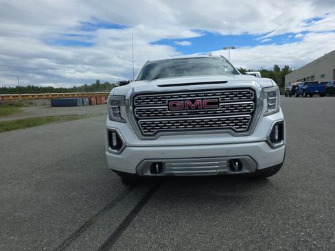 Used 2020 GMC Sierra 1500 Denali w/ Denali Ultimate Package AWD/4WD image 3