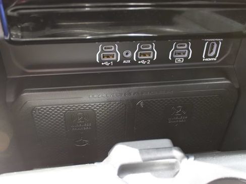 Used 2025 RAM 1500 Laramie w/ Night Edition AWD/4WD image 30