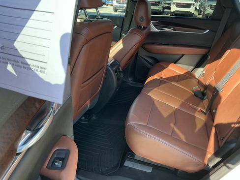 Used 2020 Cadillac XT5 Sportv AWD/4WD image 10