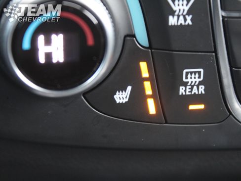 Certified 2023 Chevrolet Traverse LT image 17