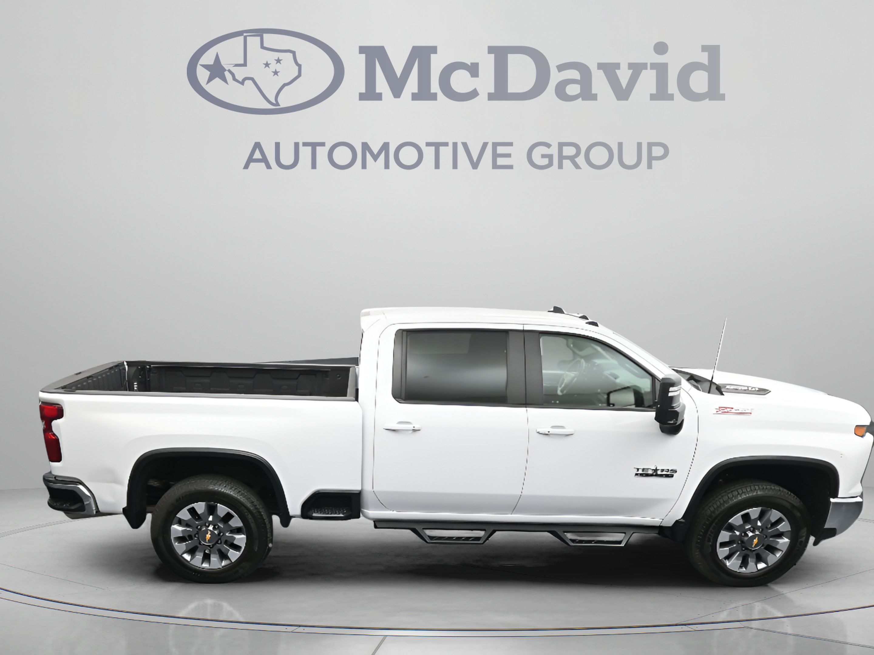 Used 2024 Chevrolet Silverado 2500 LT w/ Texas Edition AWD/4WD image 39