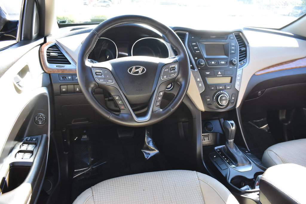 Used 2014 Hyundai Santa Fe Limited AWD/4WD image 17