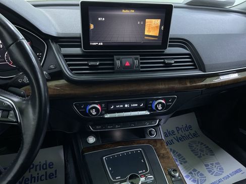 Used 2018 Audi Q5 2.0T Premium Plus w/ Premium Plus Package image 21