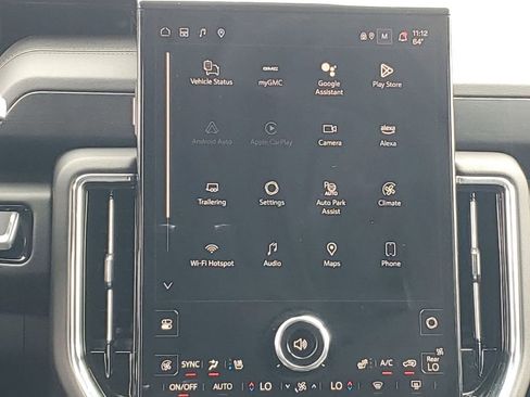 Used 2025 GMC Yukon Denali image 27