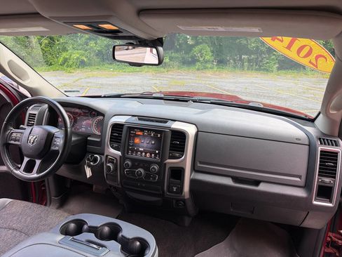 Used 2014 RAM 1500 Big Horn RWD image 24