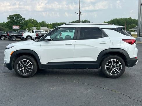 Certified 2024 Chevrolet TrailBlazer LT AWD/4WD image 13