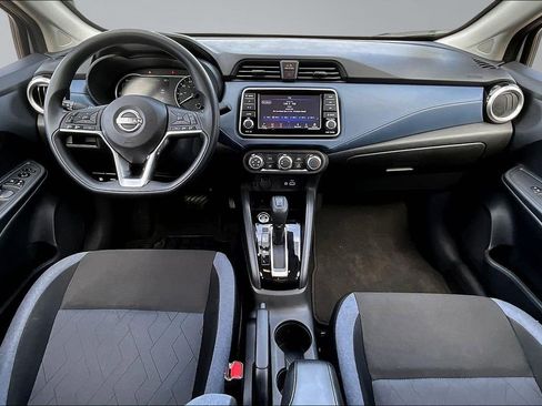 Used 2025 Nissan Versa SV FWD image 8