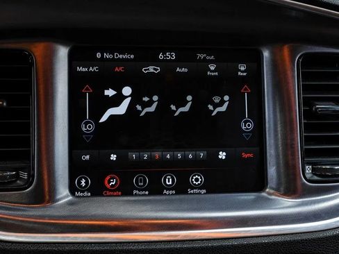 Used 2020 Dodge Charger R/T w/ Blacktop Package RWD image 33