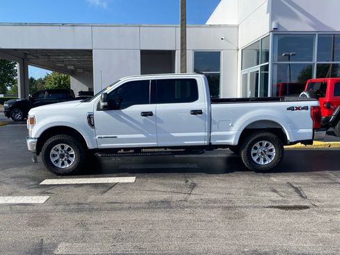 Used 2022 Ford F250 XLT AWD/4WD image 6