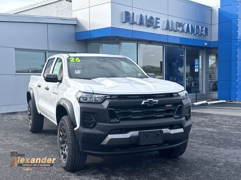 New 2026 Chevrolet Colorado Trail Boss AWD/4WD image 1