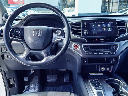 Used 2022 Honda Pilot Special Edition image 3