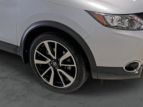 Used 2018 Nissan Rogue Sport SL w/ SL Premium Package AWD/4WD image 15