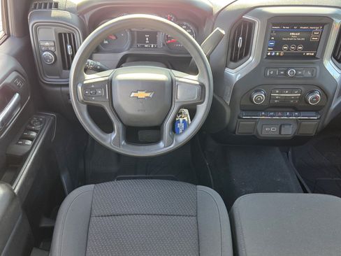 Used 2022 Chevrolet Silverado 1500 Custom RWD image 11