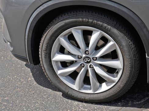 Used 2019 INFINITI QX50 Luxe w/ Protection Package AWD/4WD image 7