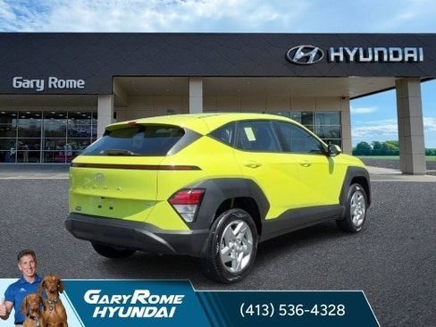 Certified 2024 Hyundai Kona SE AWD/4WD image 8