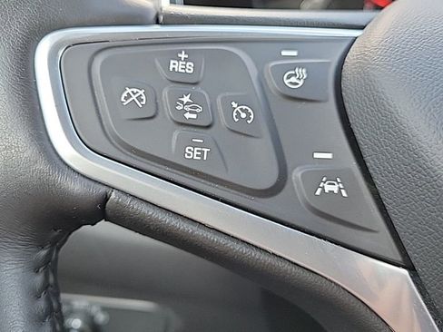 Used 2022 Chevrolet Equinox LT image 33