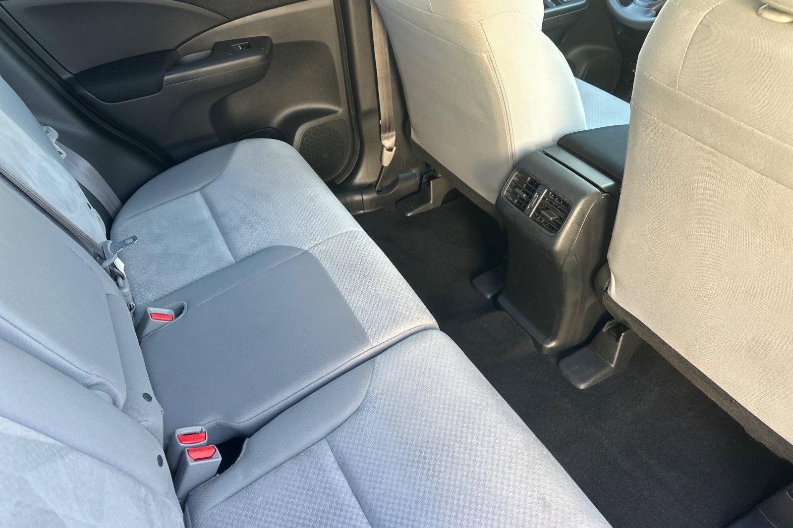 Used 2016 Honda CR-V SE image 32