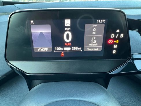 Used 2021 Volkswagen ID.4 Pro image 35