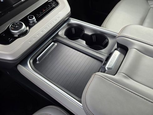 Certified 2025 Ford Expedition Max Active image 18