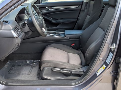 Certified 2018 Honda Accord LX image 11