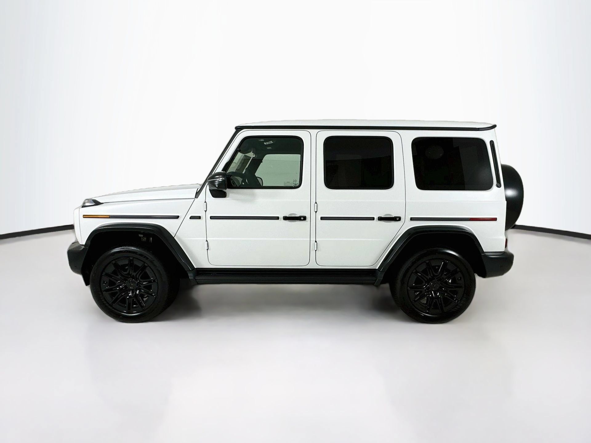 New 2027 Mercedes-Benz G 580 e image 5