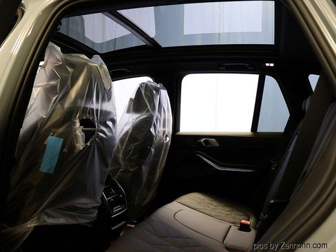 New 2026 BMW X5 xDrive50e w/ M Sport Package image 14