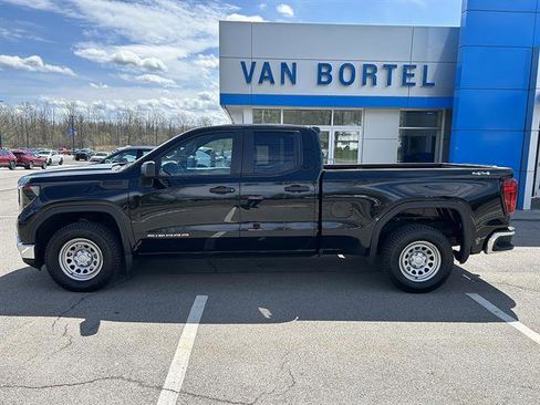 Used 2023 GMC Sierra 1500 Pro w/ Pro Value Package AWD/4WD image 2