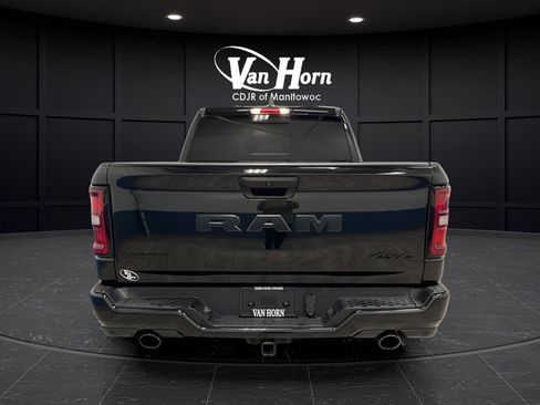 Used 2025 RAM 1500 Big Horn AWD/4WD image 6