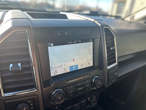 Used 2016 Ford F150 XLT w/ Equipment Group 302A Luxury image 18