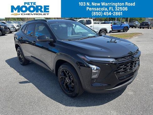 New 2026 Chevrolet Trax LT FWD image 1