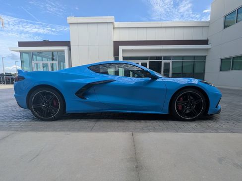 Used 2022 Chevrolet Corvette Stingray Premium Cpe w/ Z51 Performance Package RWD image 7