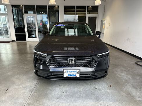 New 2025 Honda Accord EX-L image 6