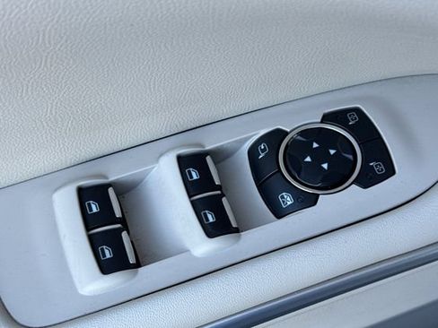 Used 2016 Lincoln MKZ Hybrid w/ Equipment Group 600A Reserve FWD image 12
